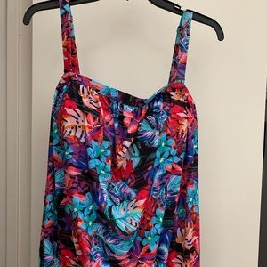 Women’s Plus Size Tankini Top